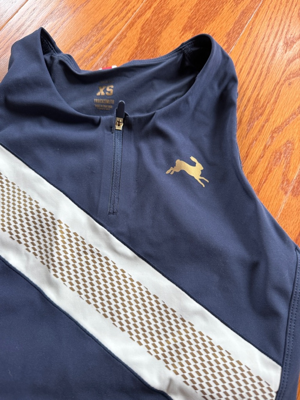 Tracksmith Women’s Strata Zip Racing crop XS - Picture 2 of 5